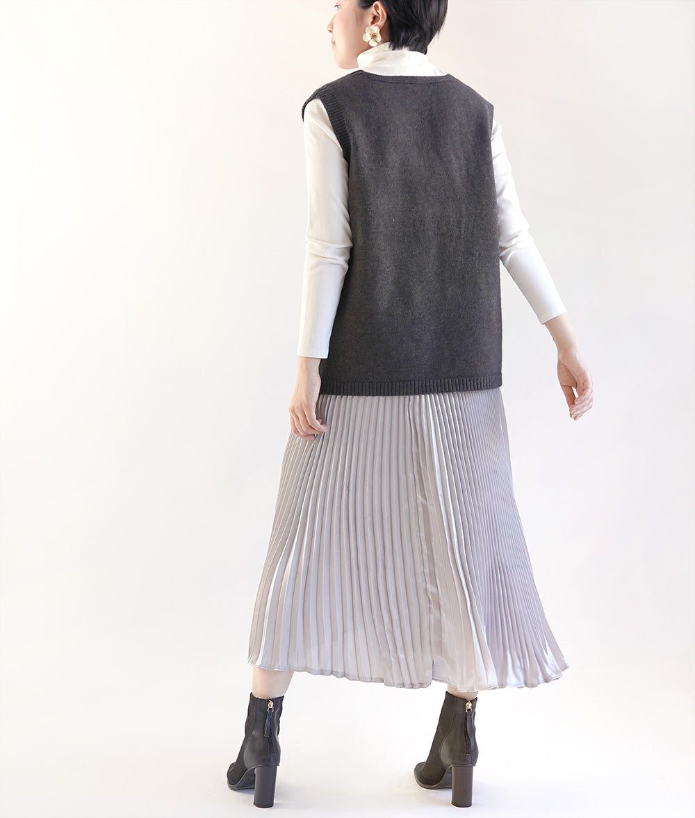 Butterfly knit vest