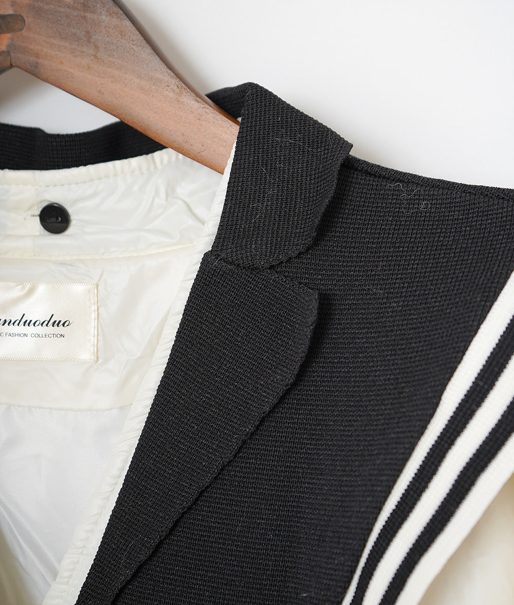 Sporty down to play with false collar