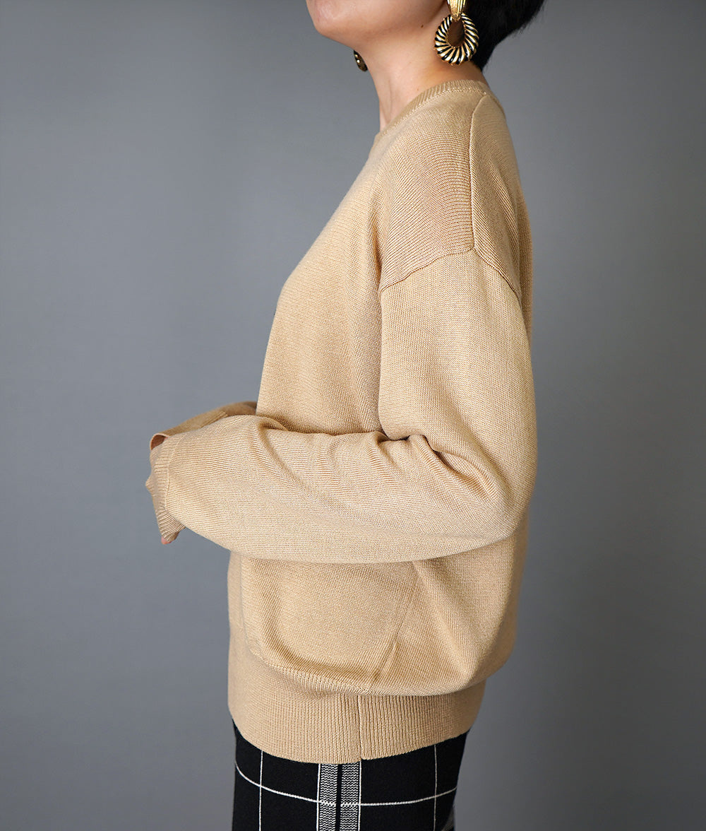Relaxed knit with a horse motif