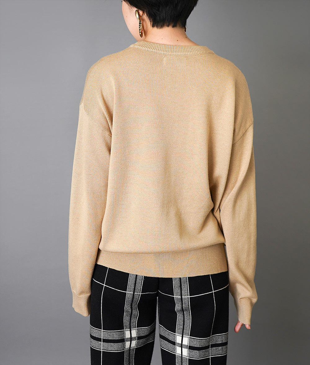 Relaxed knit with a horse motif