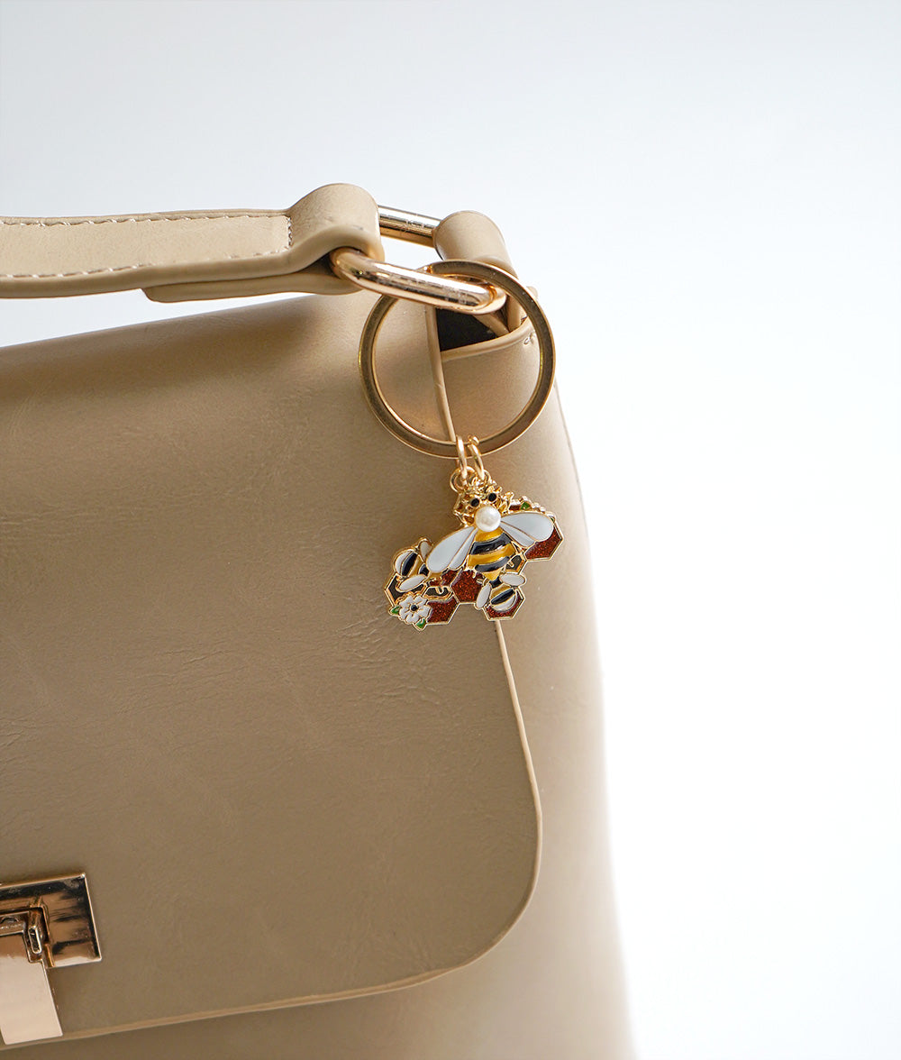 Bee motif key ring