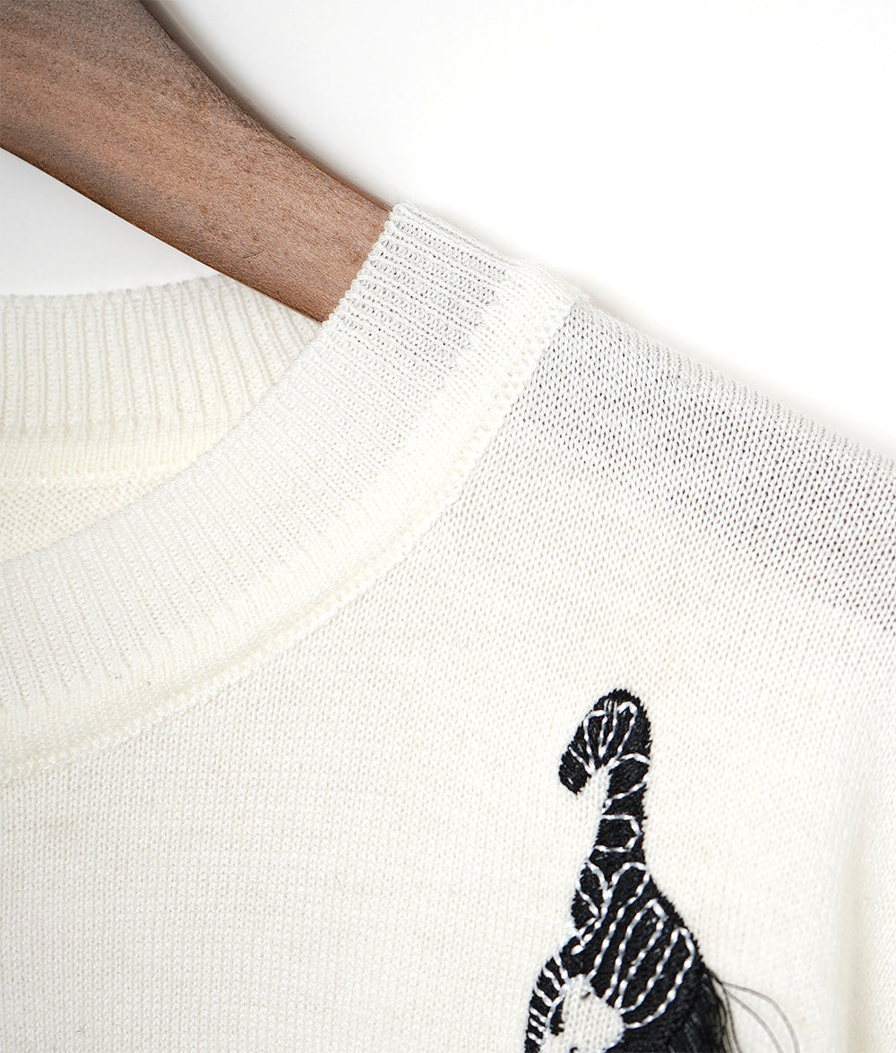 【SALE】Funny knit with zebra embroidery