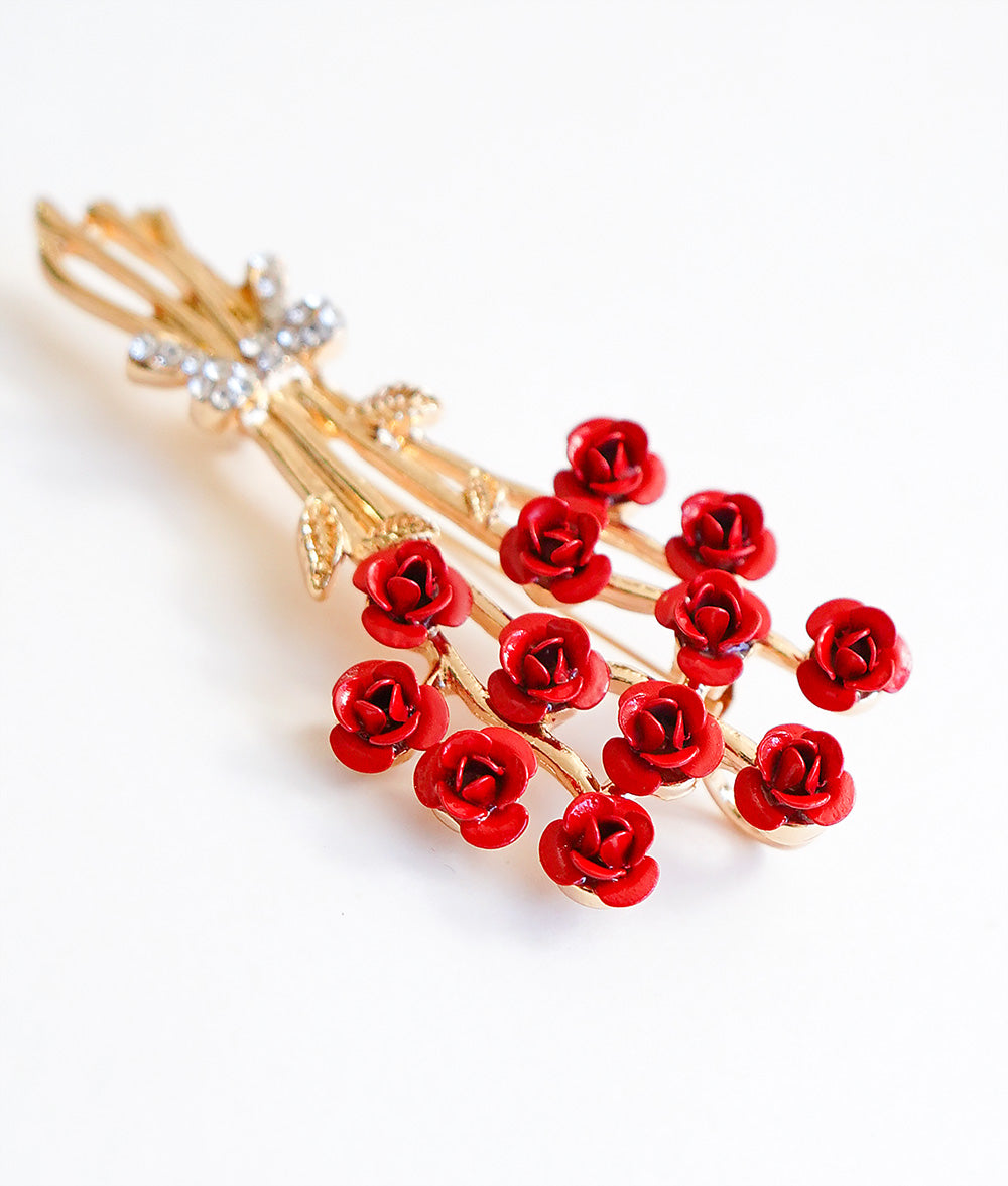 Gorgeous rose bouquet brooch