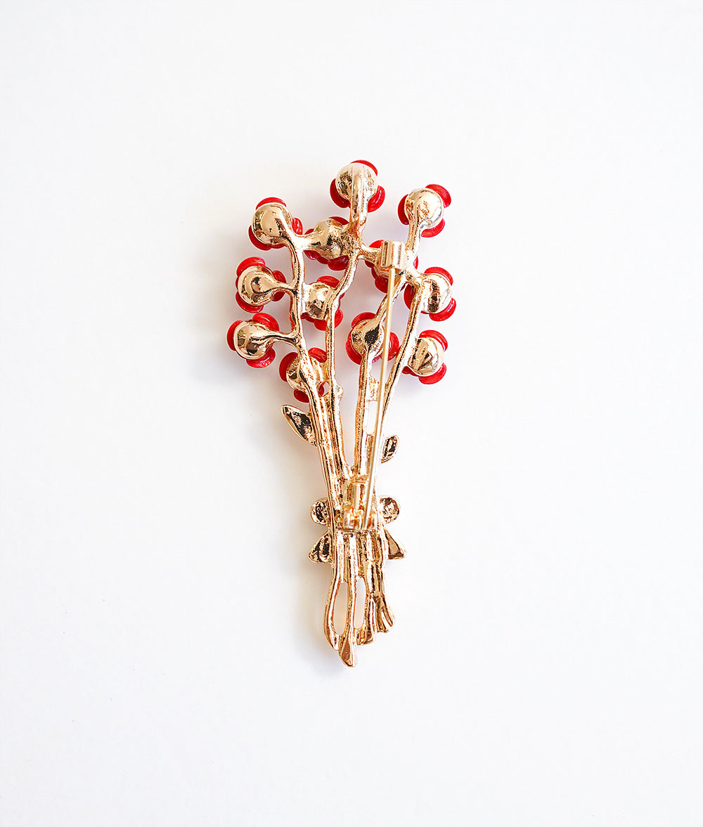 Gorgeous rose bouquet brooch