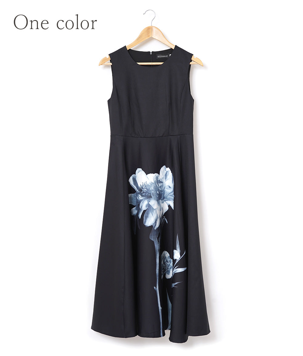 Fleeting flower photo dress