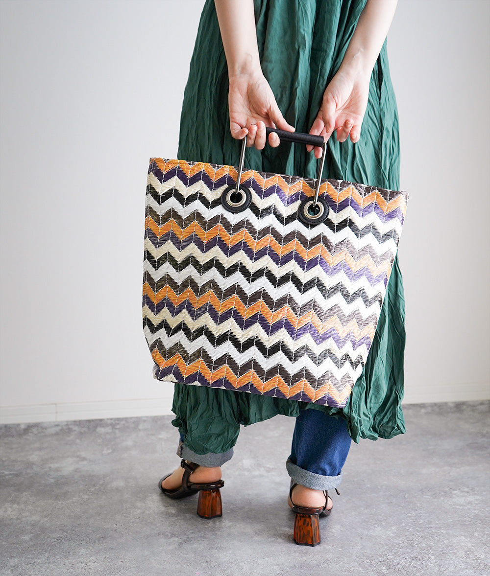 【SALE】Colorful chevron striped tote
