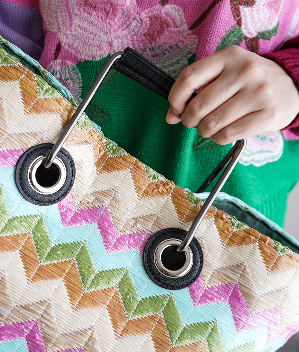 【SALE】Colorful chevron striped tote