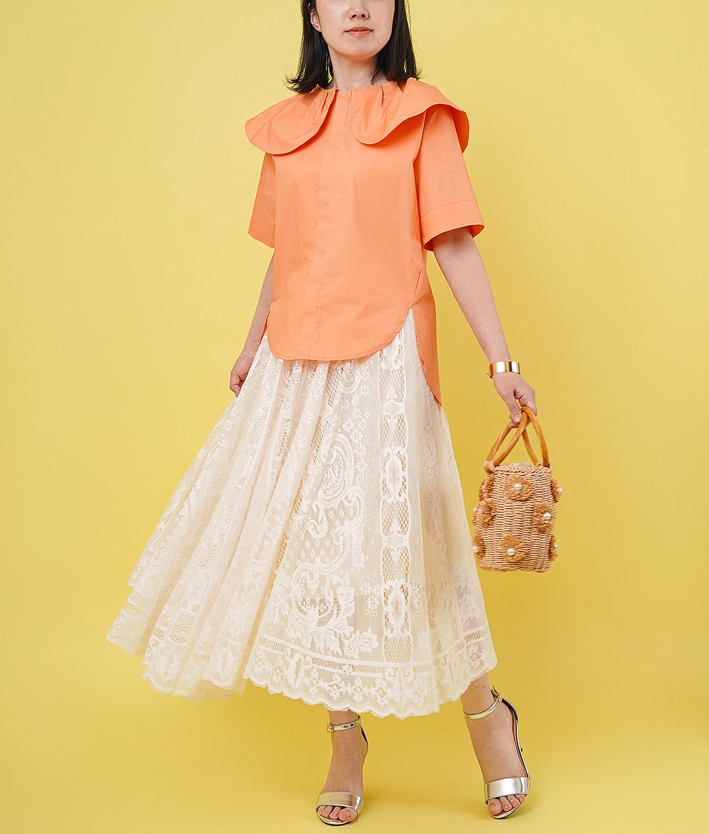 【SALE】Big collar blouse like petals