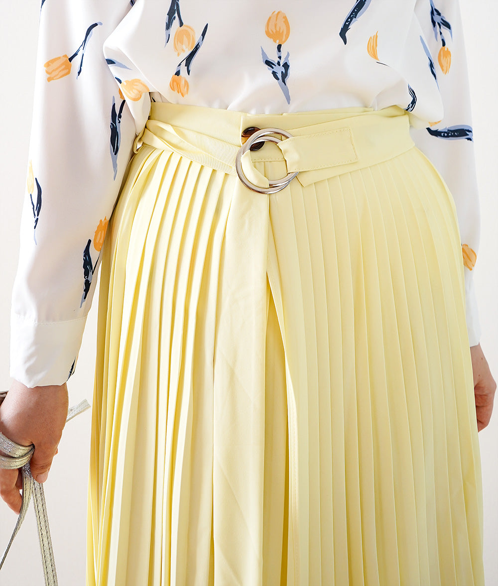 【SALE】Pale yellow catchy pleated skirt