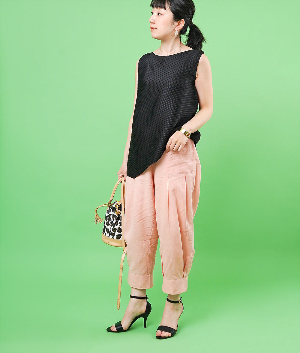 Salmon pink lantern pants