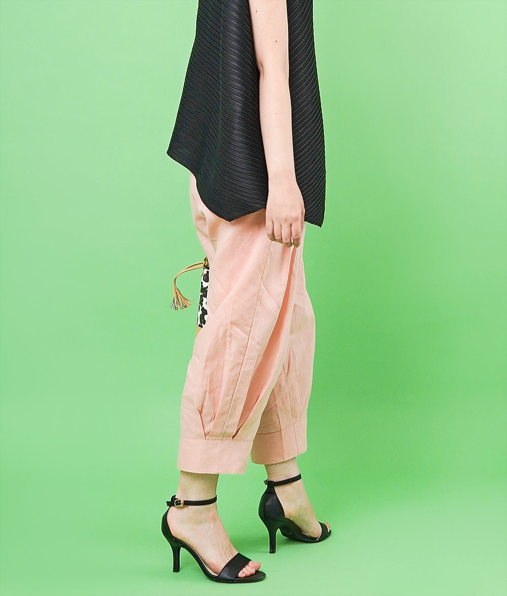 Salmon pink lantern pants