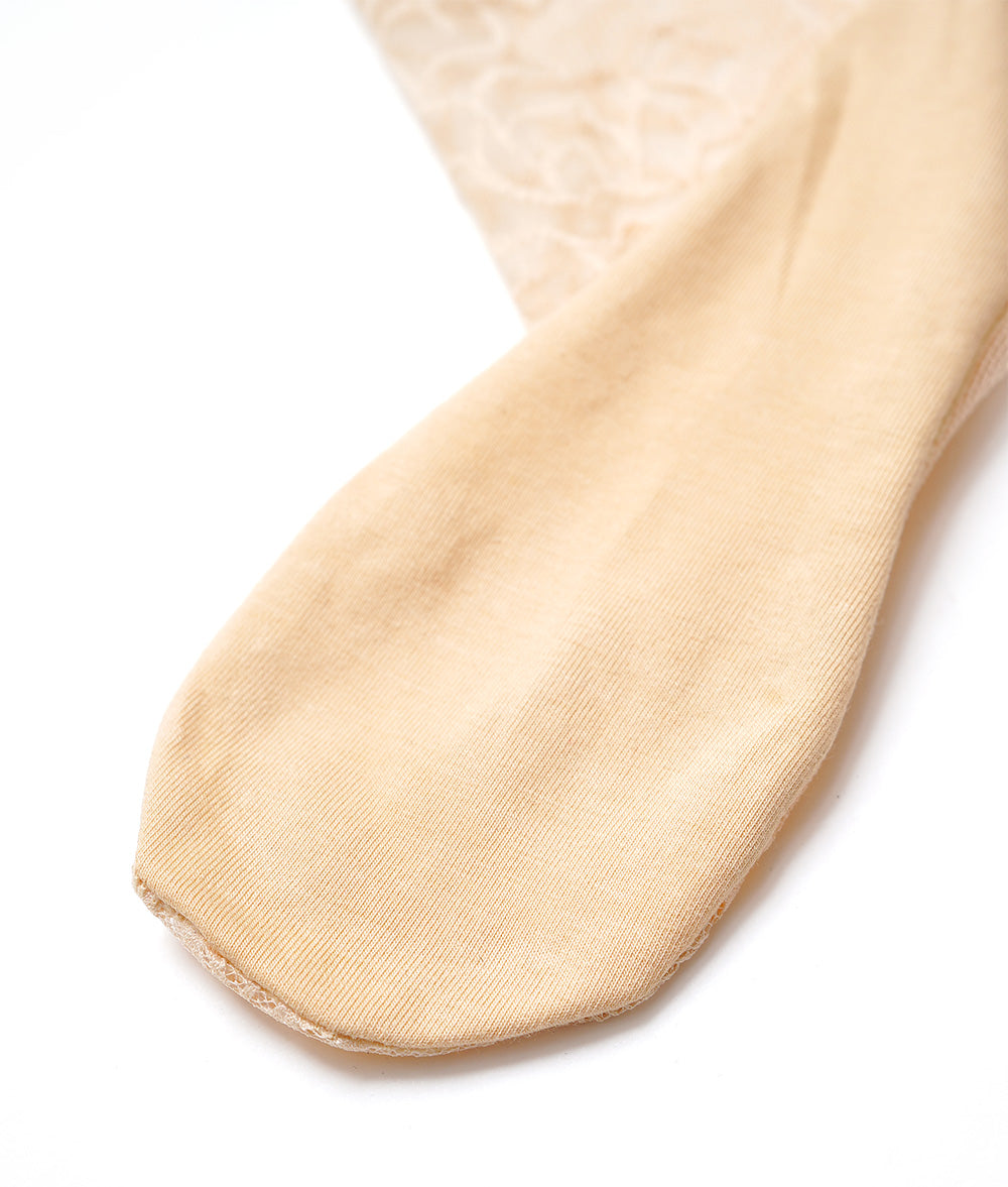 Delicate rose lace ankle socks