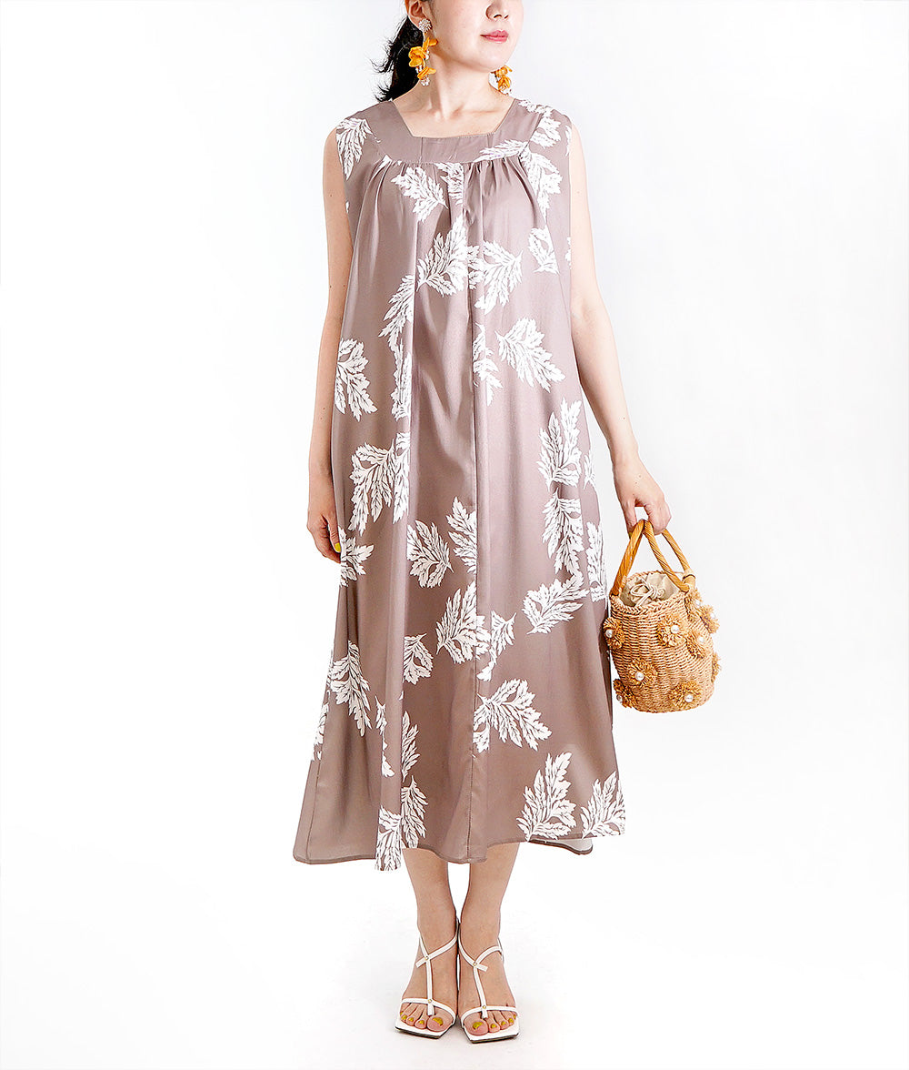 【SALE】Hawaiian taste feels Leaf print dress