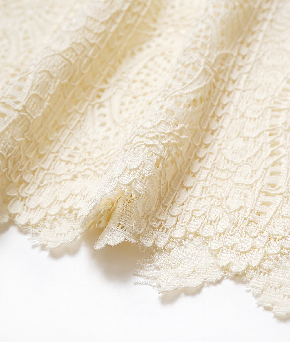 Full lace tight skirt to enjoy a sense of sheerness