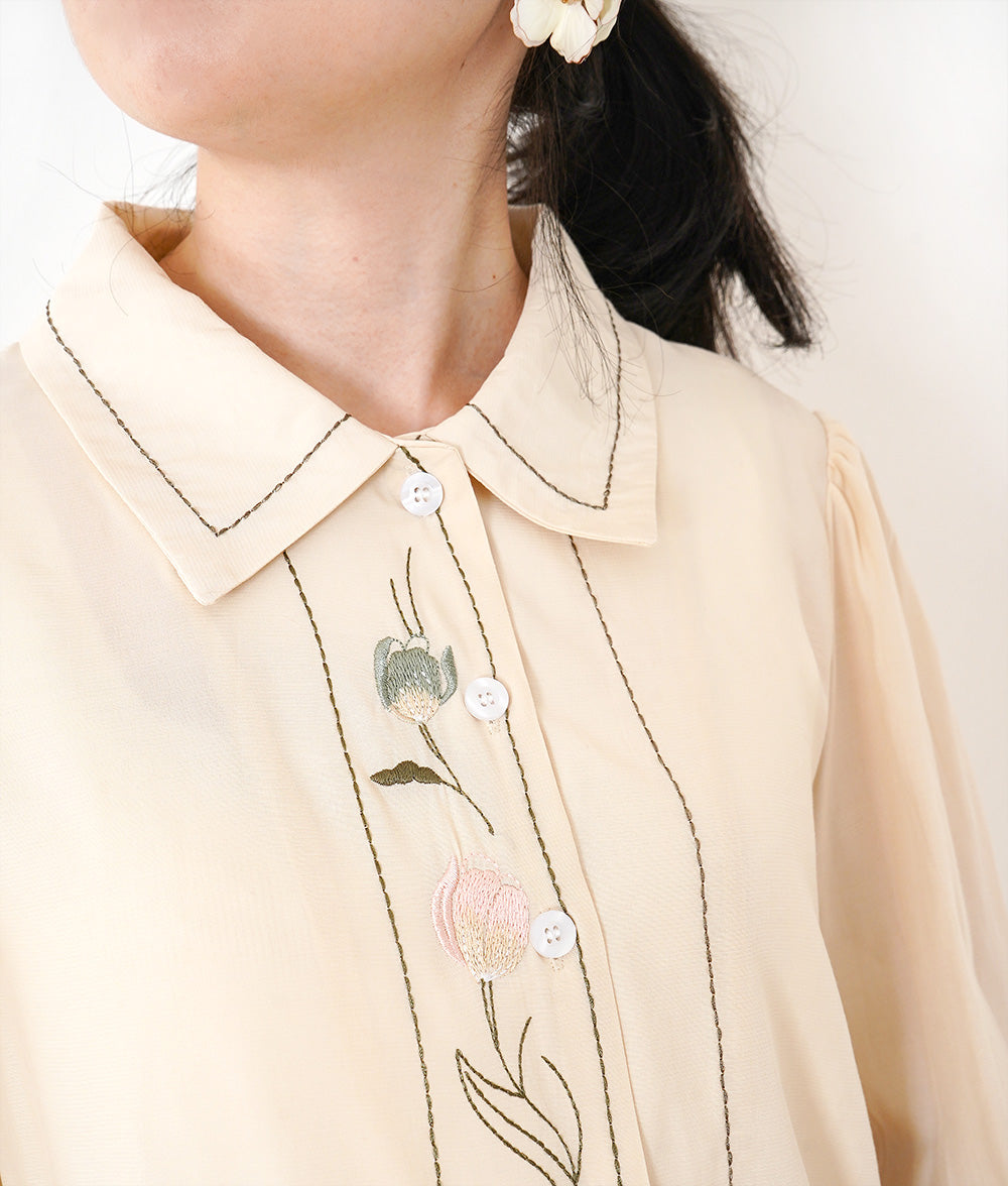 【SALE】Somewhere nostalgic tulip blouse