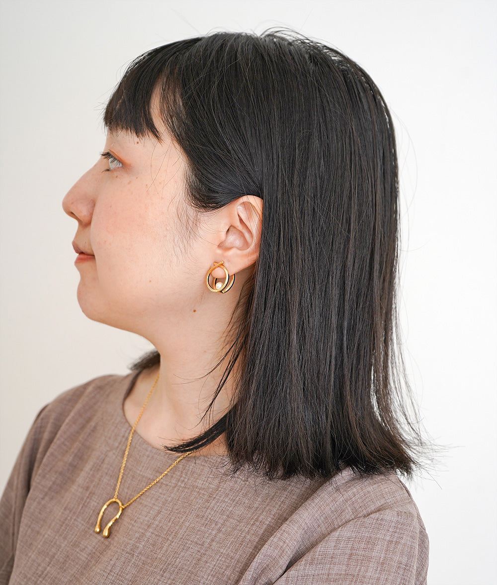 【SALE】Shining single pearl clamp earrings