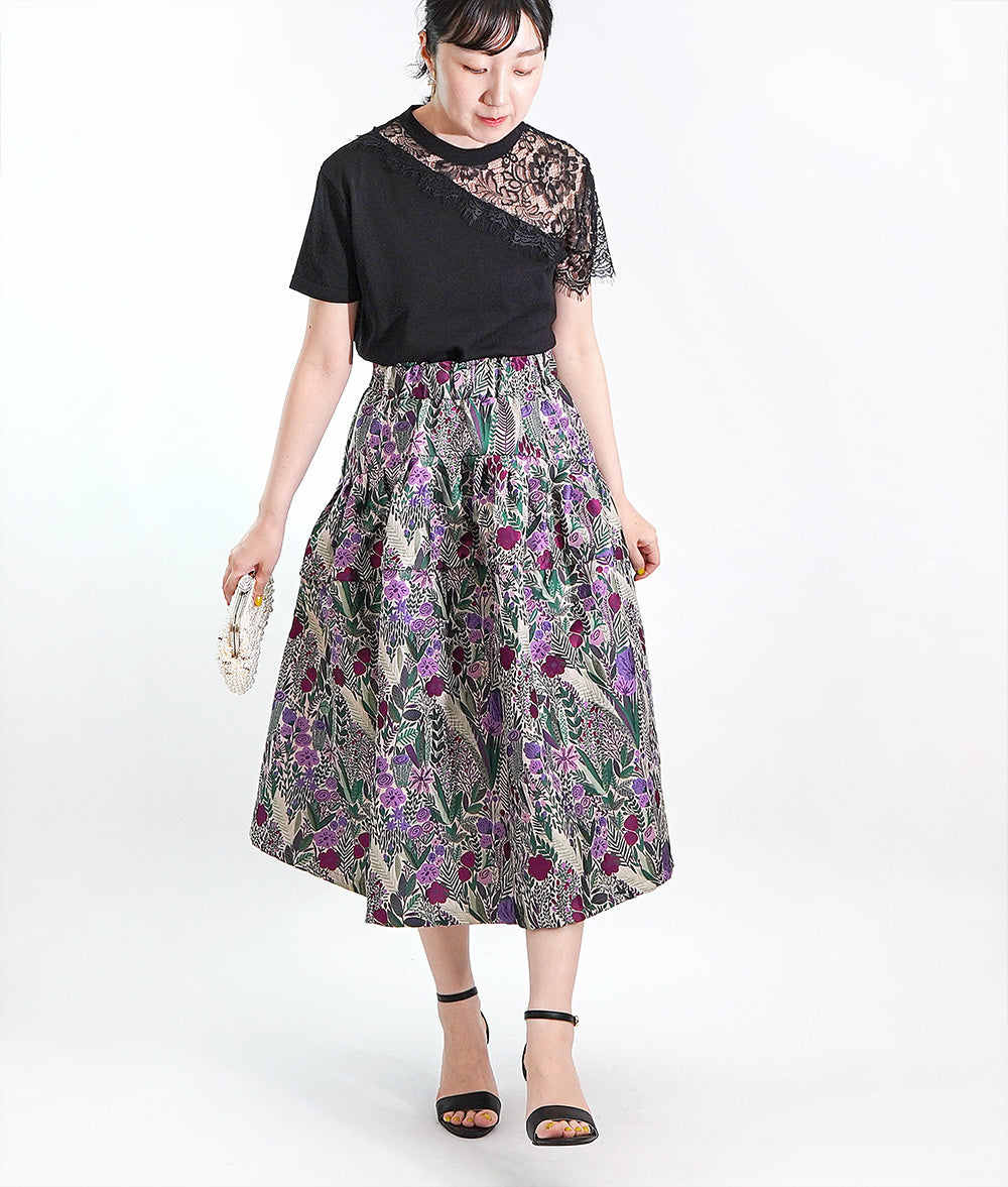 Lace short sleeve knit for an accent