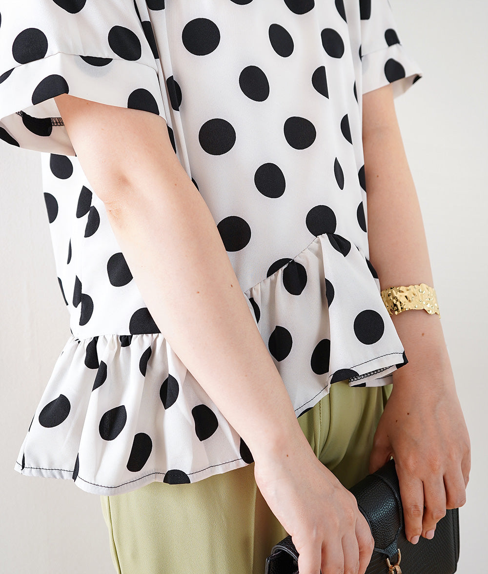 【SALE】Dot frill top that shines compactly