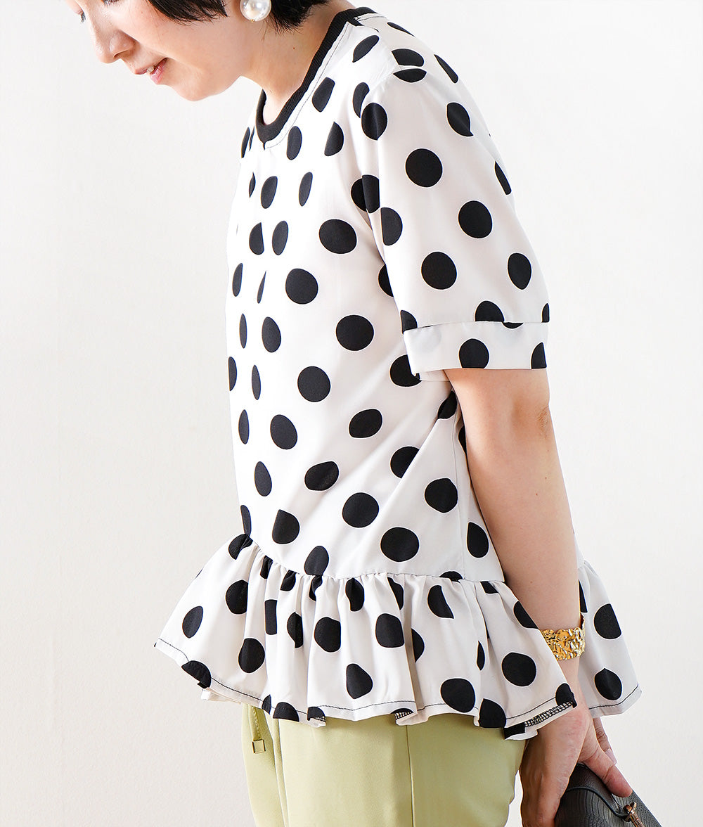 【SALE】Dot frill top that shines compactly