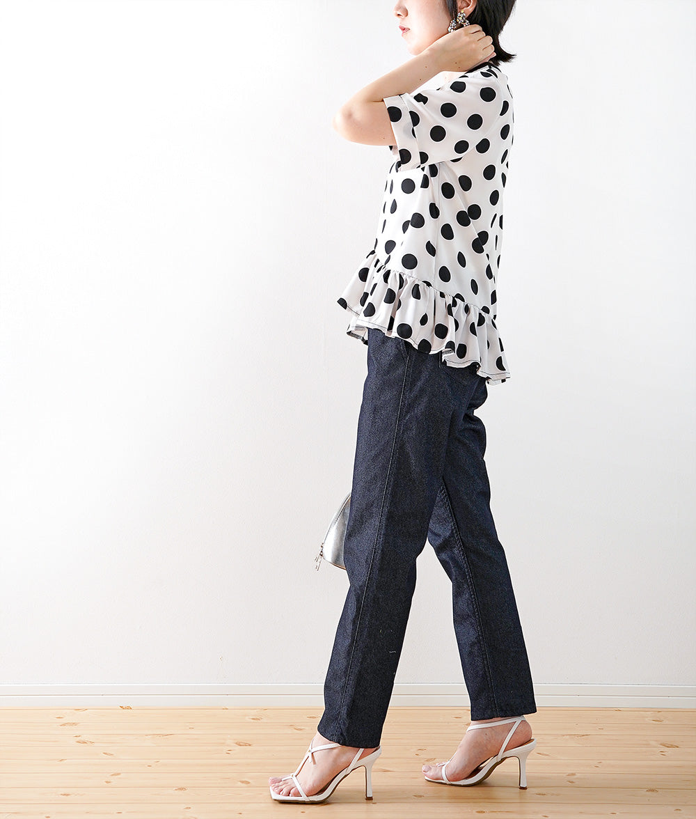 【SALE】Dot frill top that shines compactly