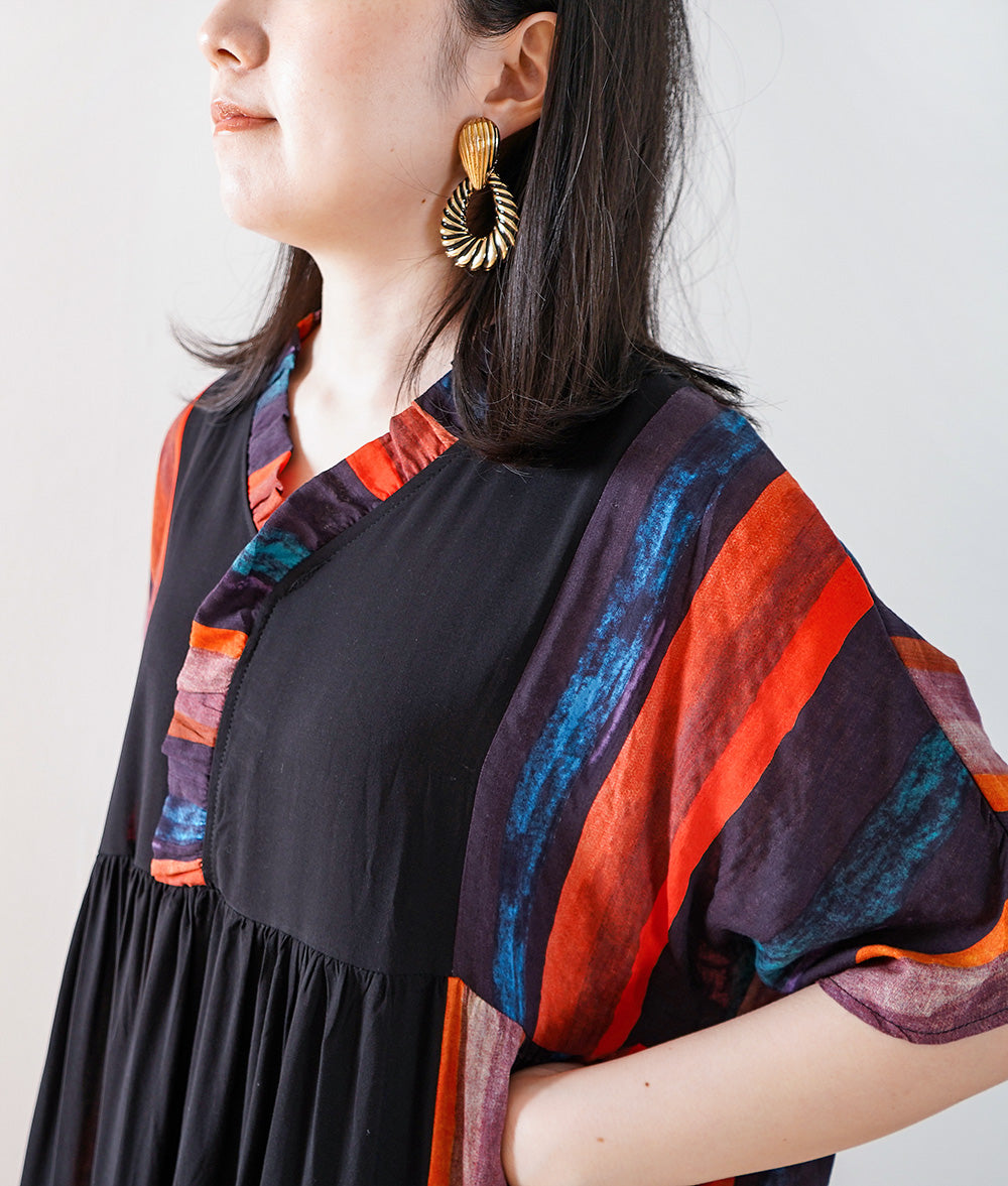 Spicy and cool color wide silhouette dress