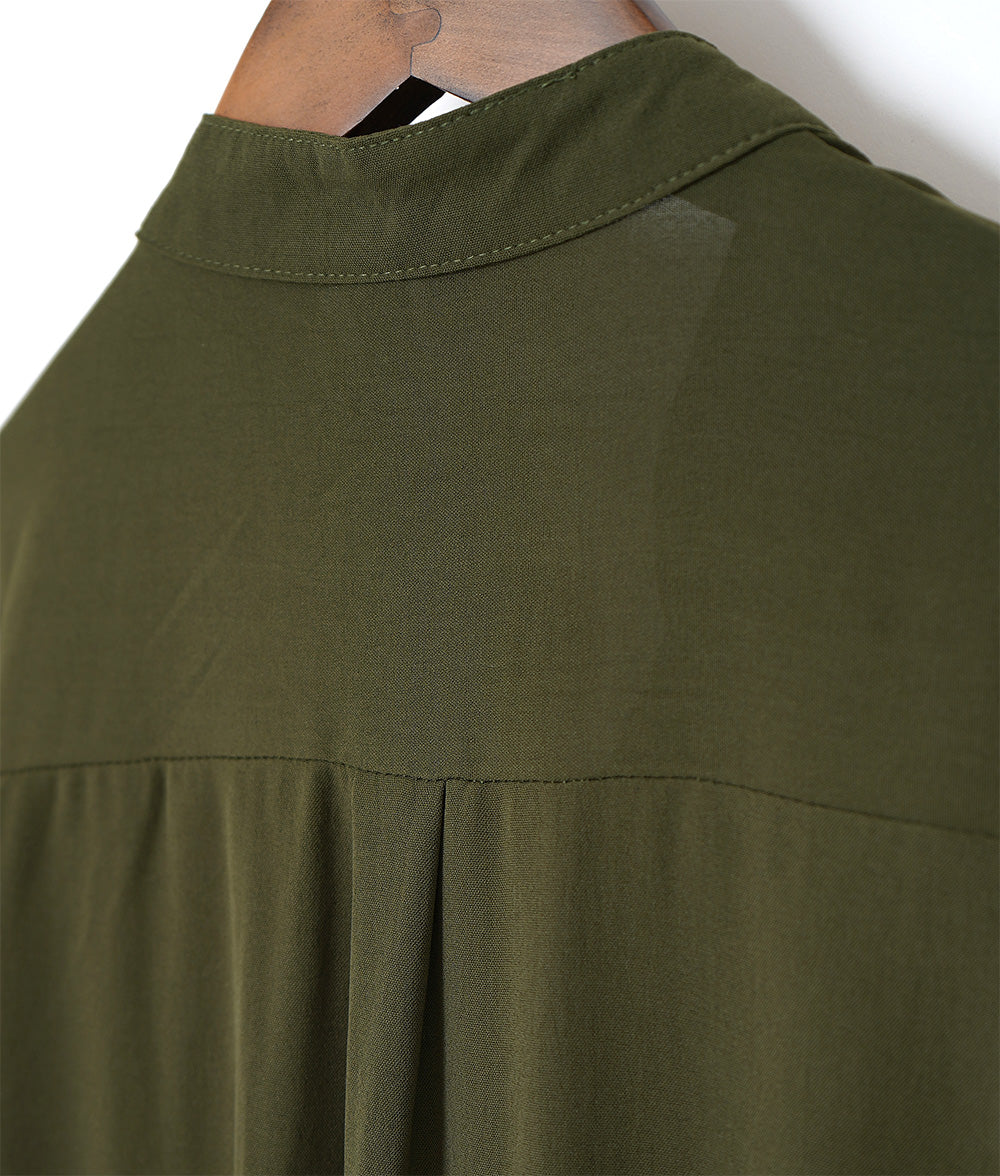 Elegant and delicate pleated gradation dress