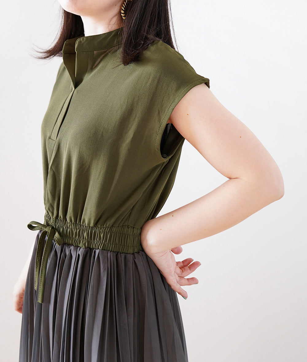 Elegant and delicate pleated gradation dress