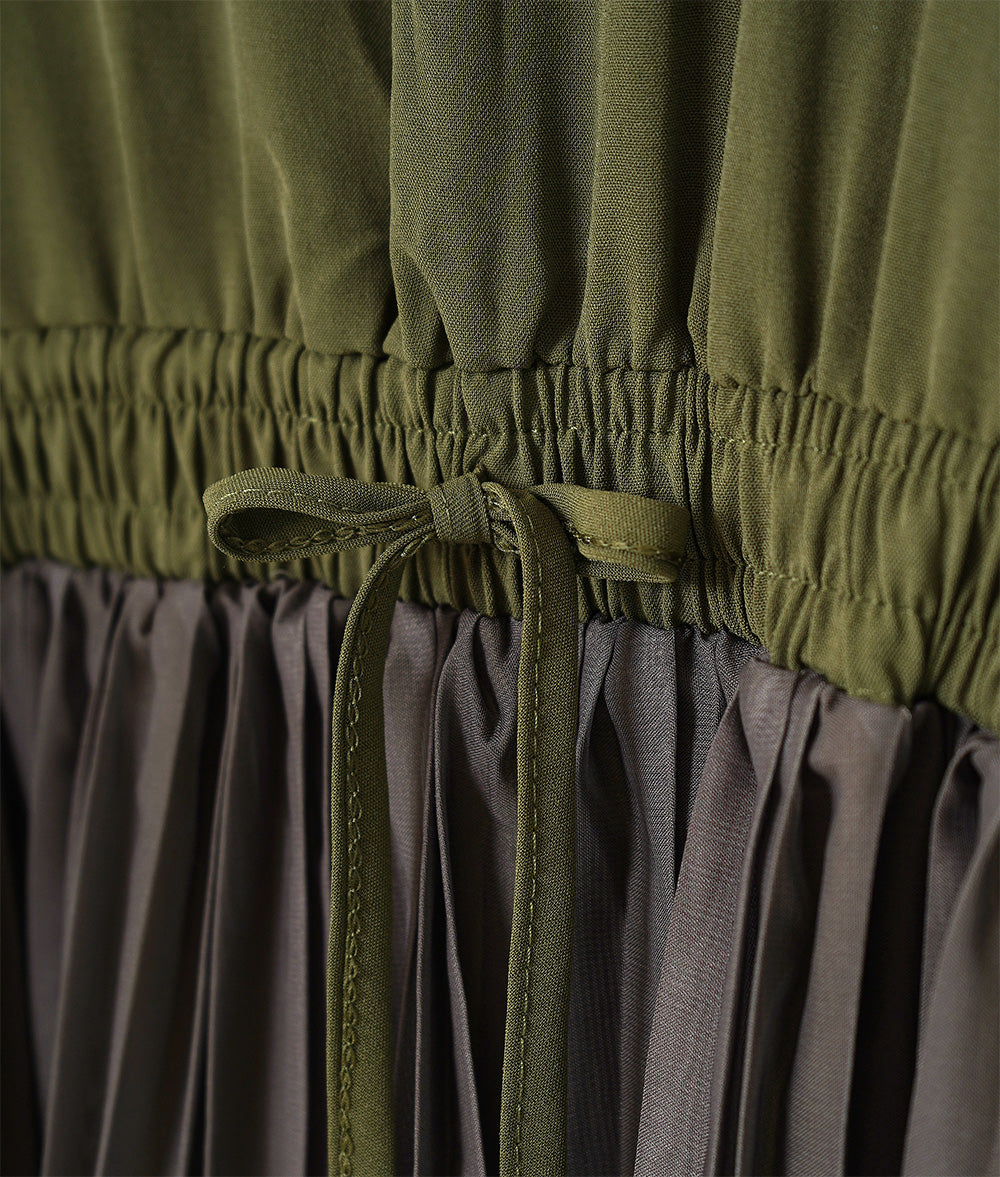 Elegant and delicate pleated gradation dress