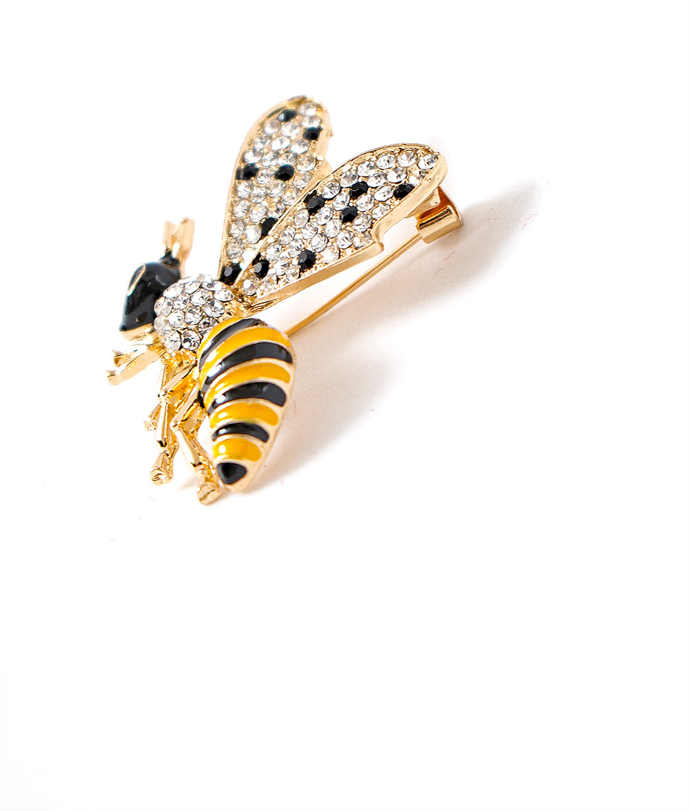 Eye-catching twinkling bee brooch