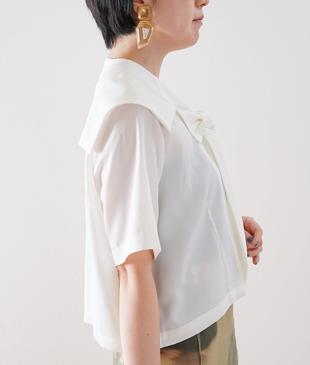 Sailor collar ribbon blouse