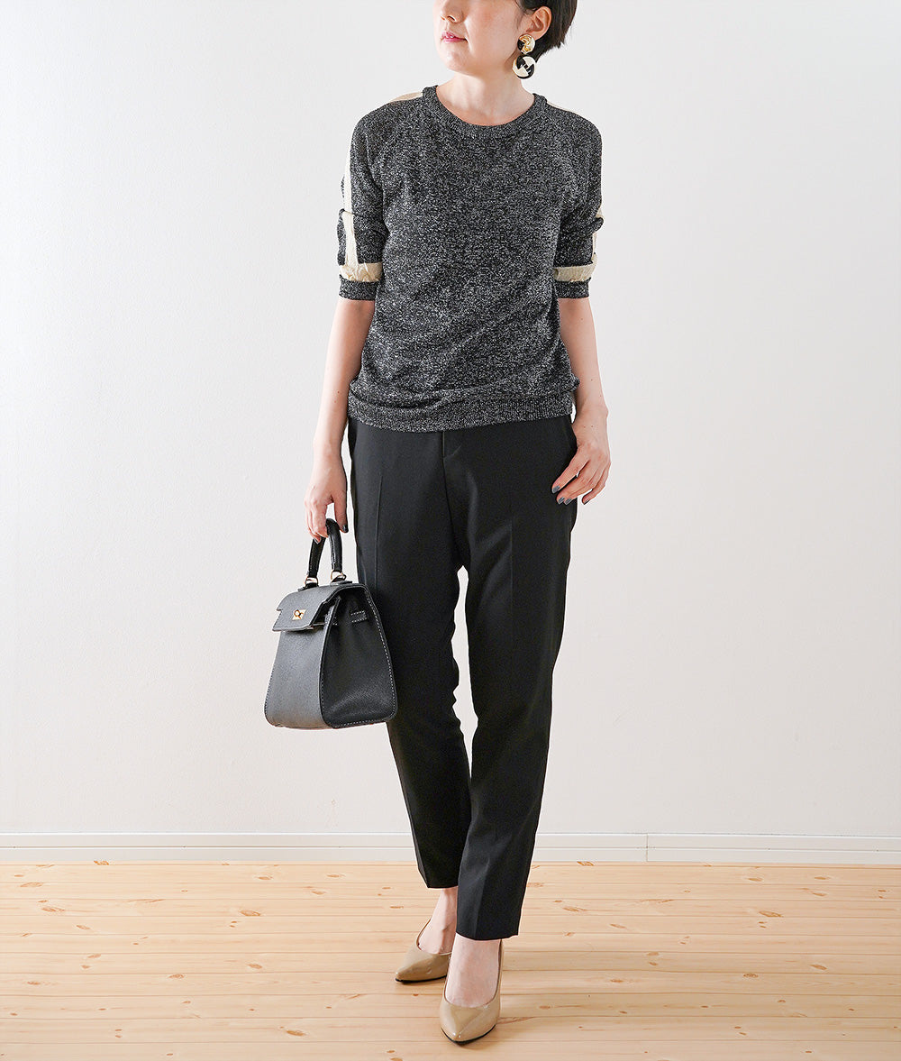 Glittering shoulder line lamé knit
