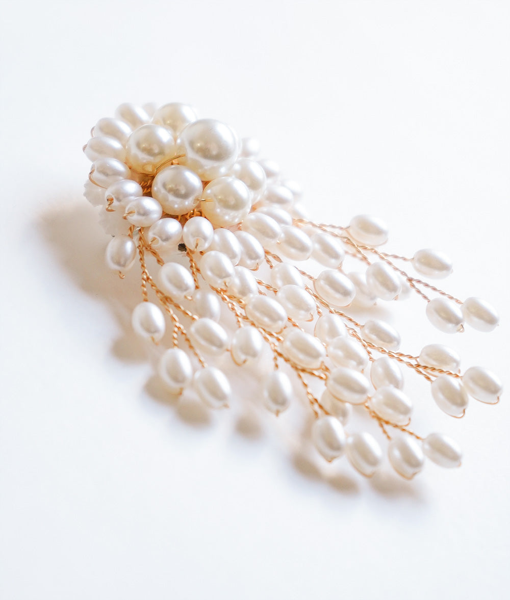 Pearl brooch