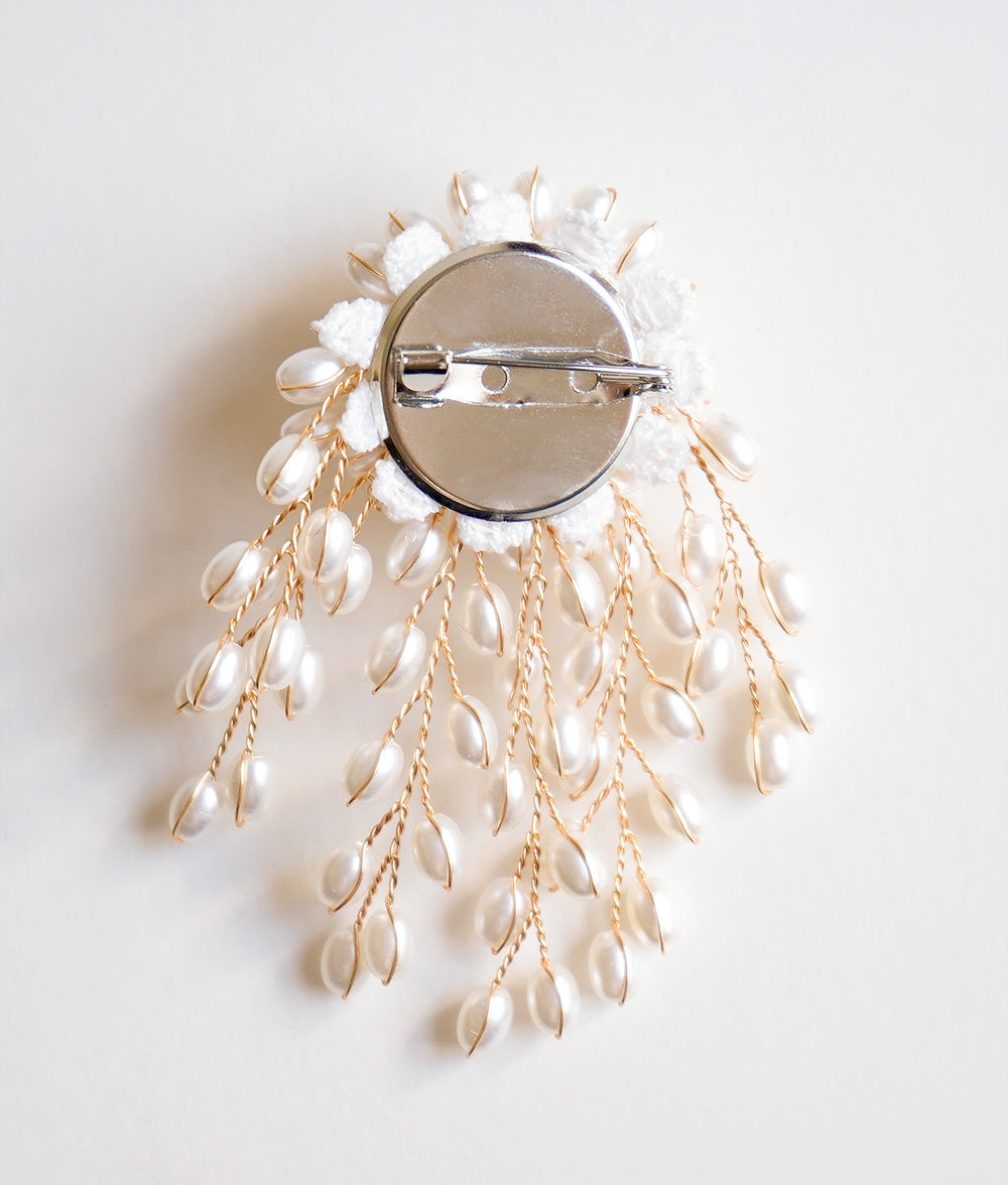 Pearl brooch