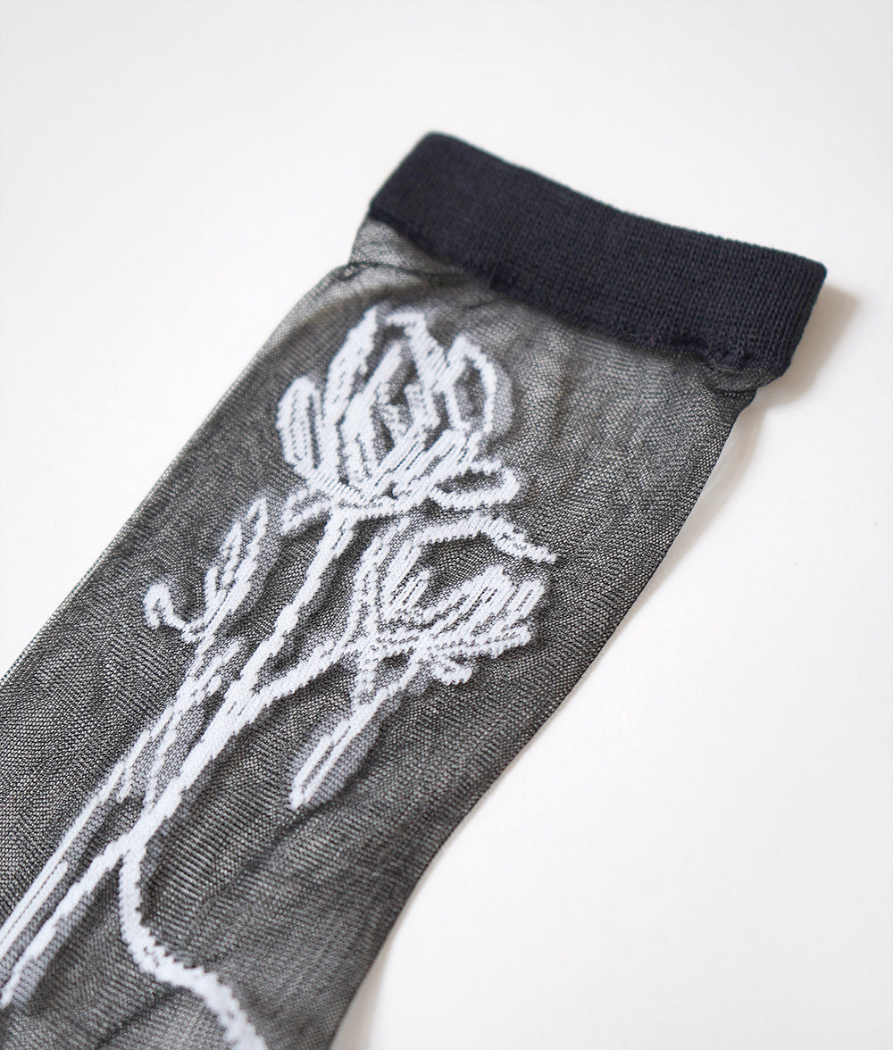 Monochrome flower sheer socks