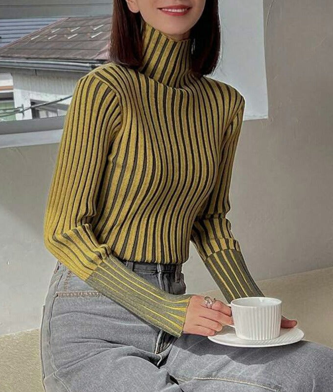 Wide ribbed striped knit