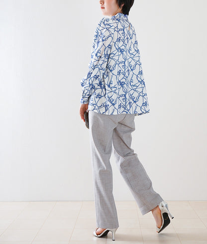 Rope-patterned puffy-sleeve blouse