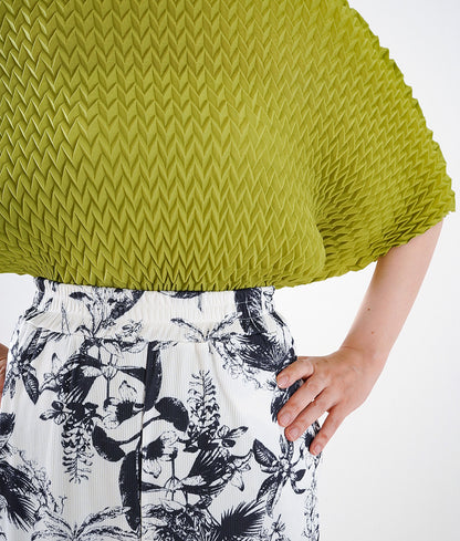 Monochrome botanical pants