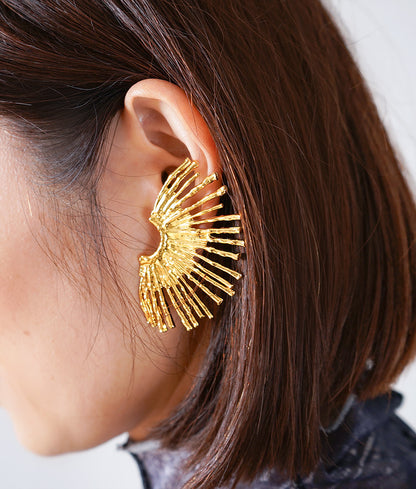 Gorgeous Fan Gold Earrings