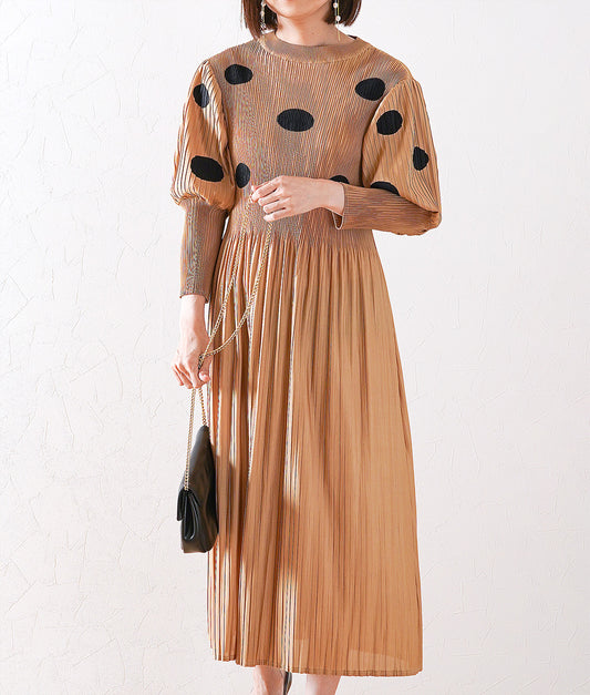 Pleated puff sleeve dress with polka dots