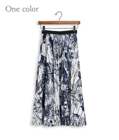 A skirt depicting the world of the sea