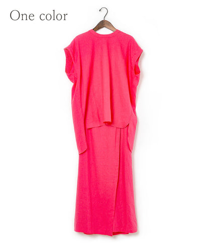 Cute pink blouse and skirt set
