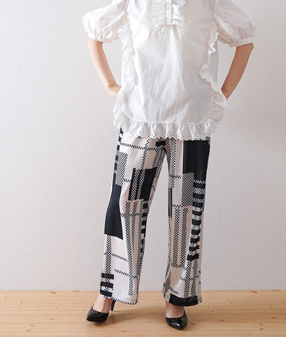 Check Collage Relaxed Pants