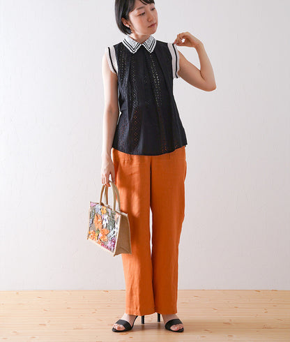 Sleeveless shirt with cutwork lace