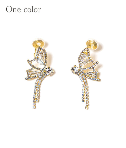 Shaking butterfly earrings