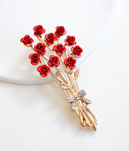 Gorgeous rose bouquet brooch