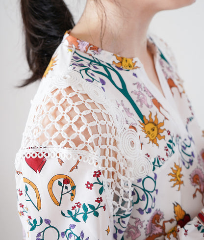 Elegant pattern shirt of the sun and stars with beautiful openwork lace